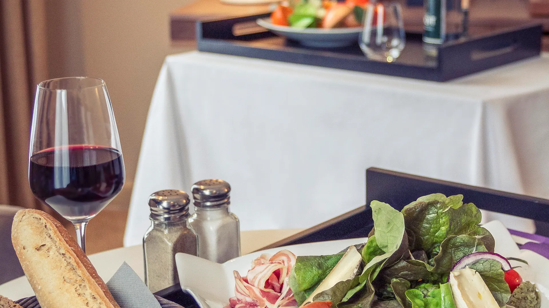 B&B Home Brides-Les-Bains Les 3 Vallees Hotel