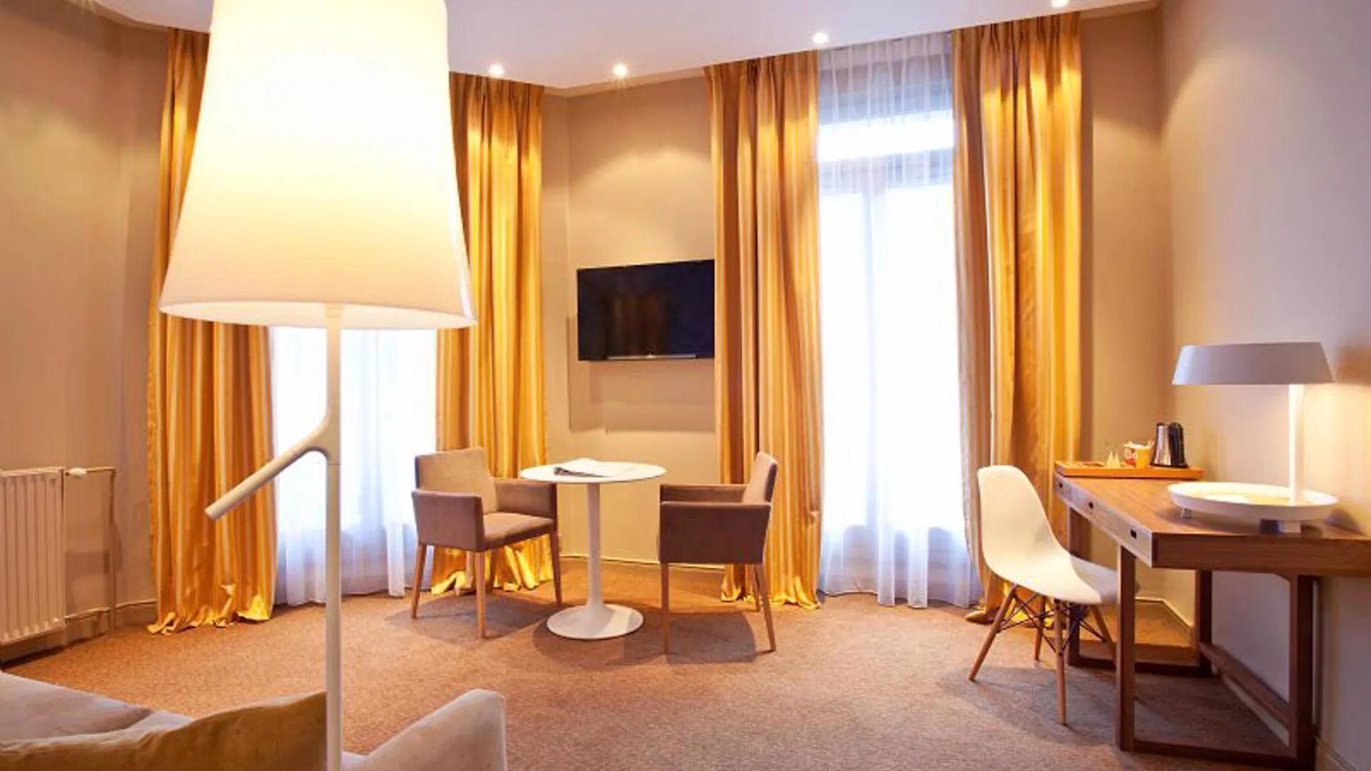 B&B Home Brides-Les-Bains Les 3 Vallees